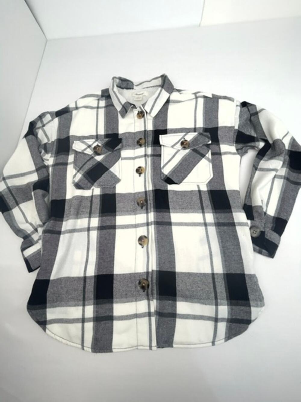 Passport Women's Sherpa Lined Plaid Flannel Shacket Jacket White Gray Large